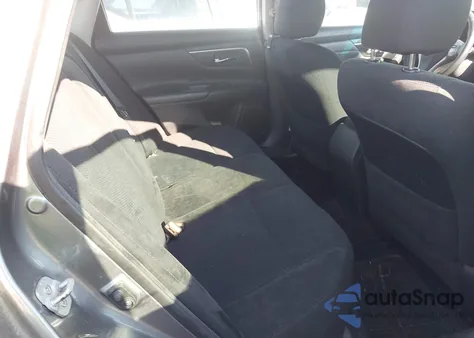 2015 Nissan Altima 2.5 Sv z USA, uszkodzony, nr VIN 1N4AL3AP4FC571058